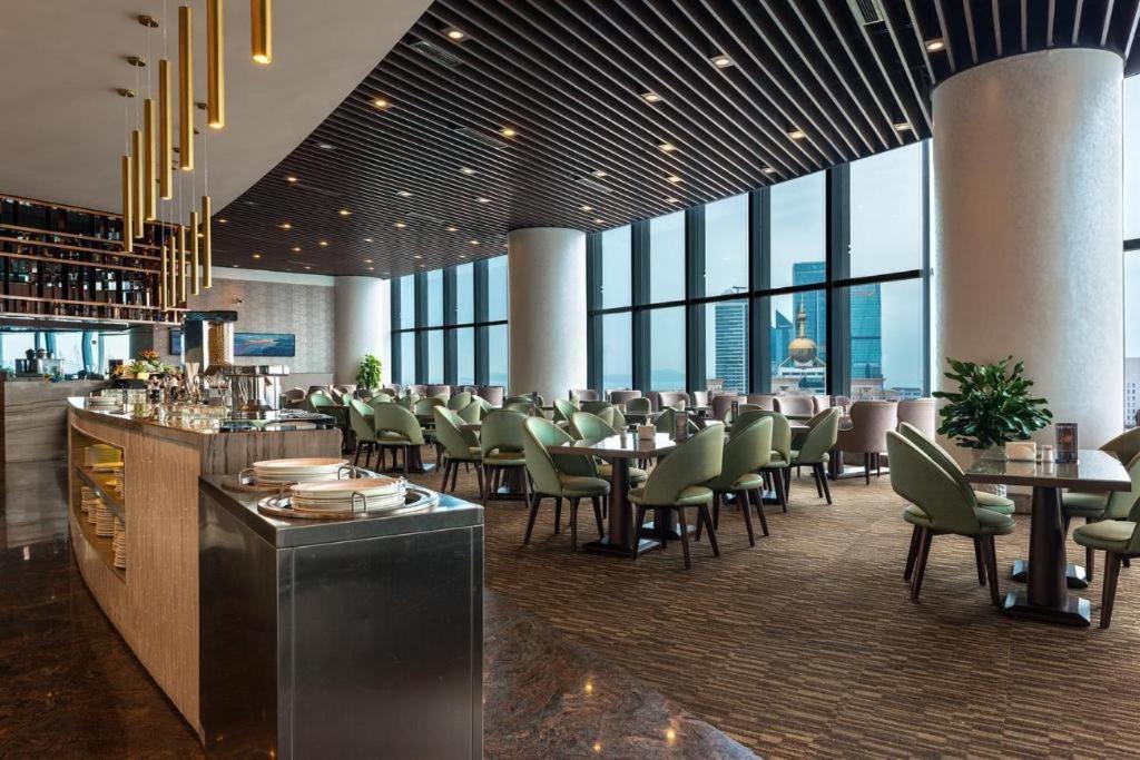 Grand Madison Qingdao Harbour-View Central（Former Qingdao Farglory Hotel） מראה חיצוני תמונה